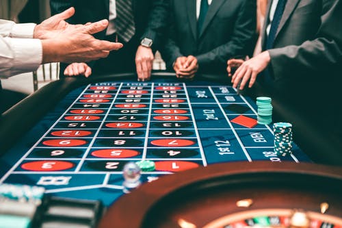 The Best Way To Calculate Expected Importance When Gambling On On-line Casino