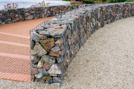 The Artistic Attraction of Gabions in Modern day Backyard Layout